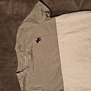 Abercrombie kids tshirt